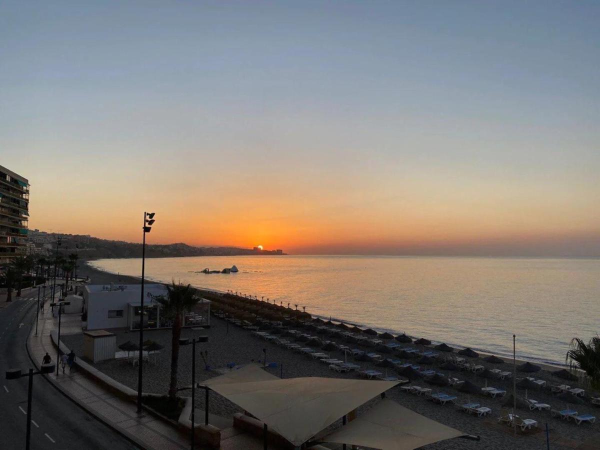 Fuengirola, Primera Linea De Playa Экстерьер фото